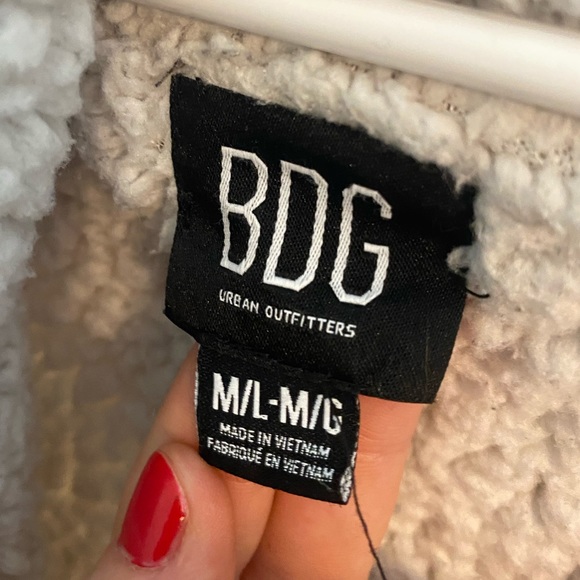 Urban Outfitters Fluffy Jacket - Picture 3 of 3